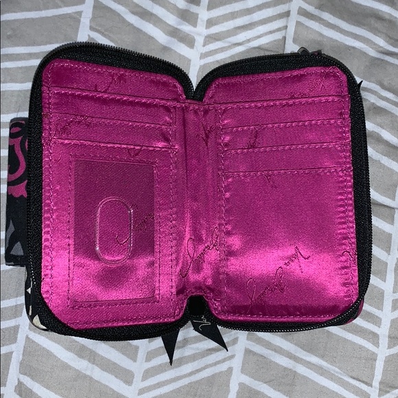 vera Bradley smartphone wristlet - Picture 2 of 5